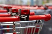 Tzw. zakaz handlu w niedziele obowiązuje w Polsce od marca 2018 r. (fot. Shutterstock)