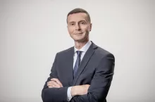 ”Mamy nowatorskie oprogramowanie do zarządzania cenami” - mówi Dariusz Sinkiewicz, Deputy CEO w Lagardère Travel Retail w Polsce (fot. Piotr Waniorek/zelaznastudio.pl)