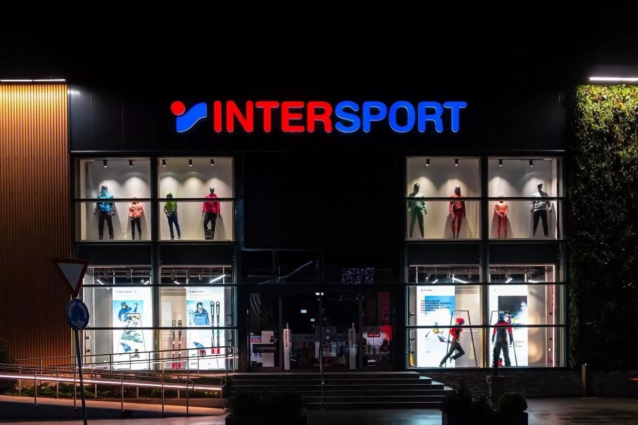 Intersport w słoweńskiej Ljubljanie (fot. Shutterstock)