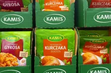 McCormick to właściciel m.in. marki Kamis, znanej z ziół, przypraw czy musztard (fot. Shutterstock)