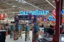 Carrefour zmienia strategię CSR do 2030 roku (fot. Shutterstock)