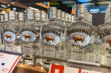 Polskie marki alkoholowe Grupy Maspex wysoko w rankingu The Millionaires‘ Club 2026 (fot. Shutterstock)