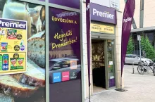 Tesco otwiera nowy koncept sklepu. Czy Premier zagrozi Żabce? (fot. Sebastian Rennack)