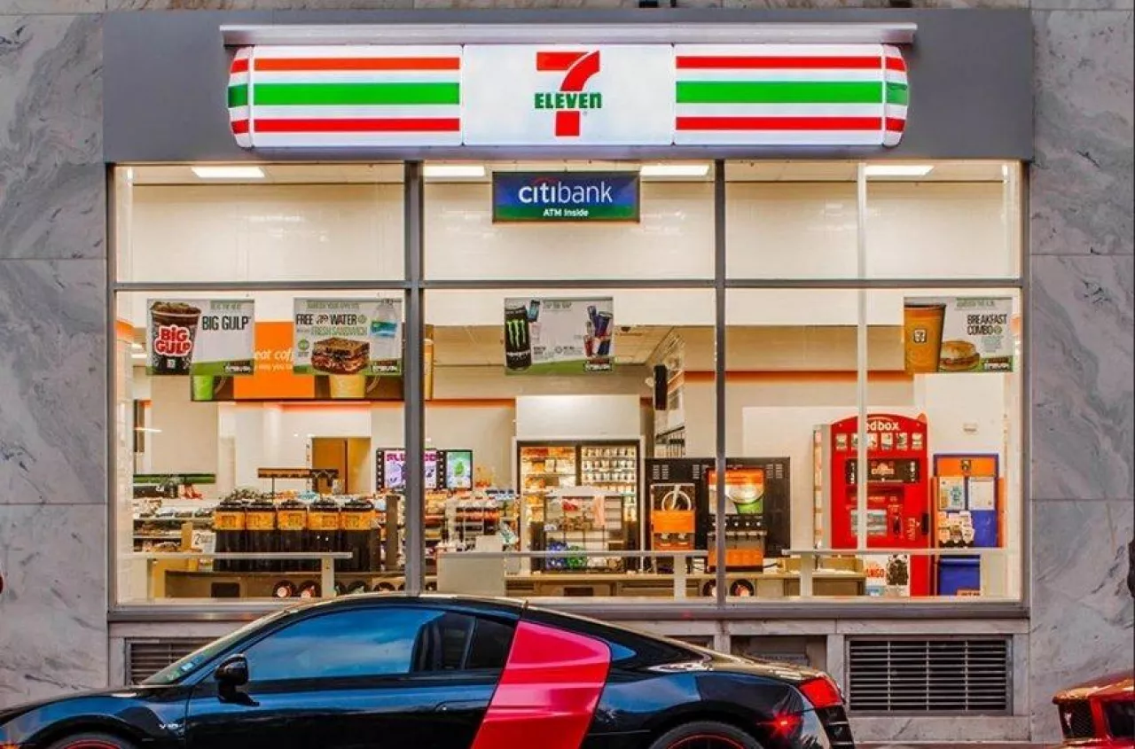 Sklep sieci 7-Eleven (7-Eleven)