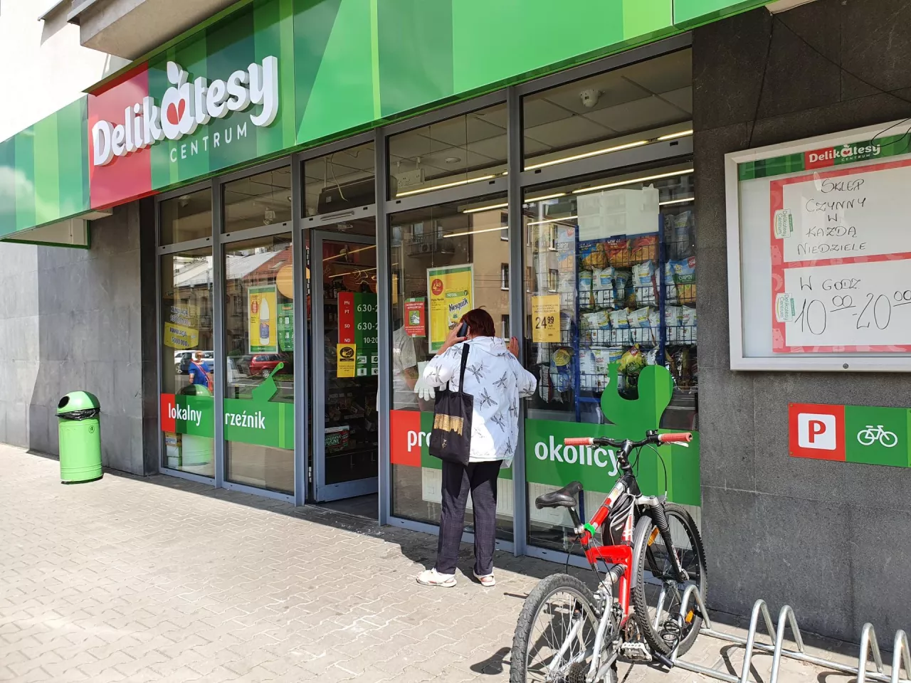 Eurocash zamyka kolejne Delikatesy Centrum. Docelowo zniknie nawet 150 sklepów (fot. wiadomoscihandlowe.pl)