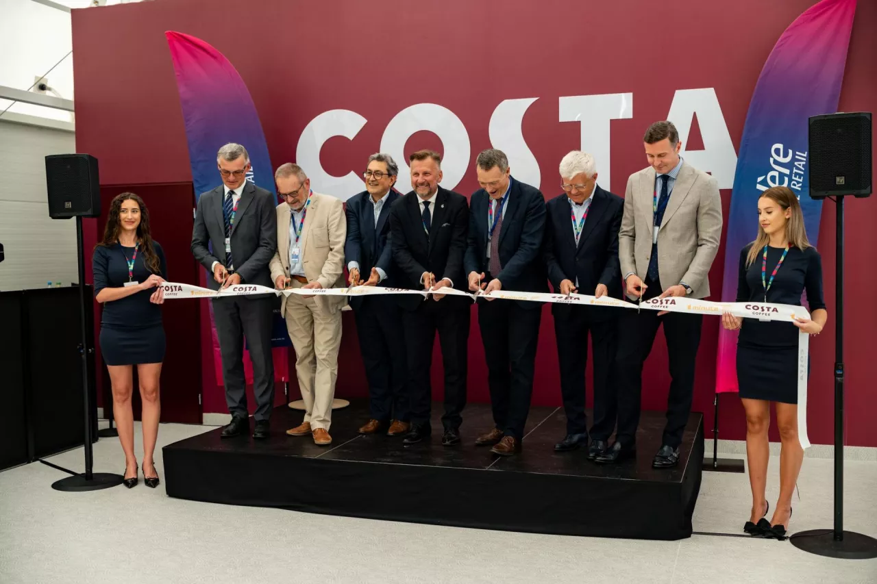 Lagardere Travel Retail otwiera nowe koncepty na lotnisku w Modlinie (fot. Lagardere Travel Retail Polska)