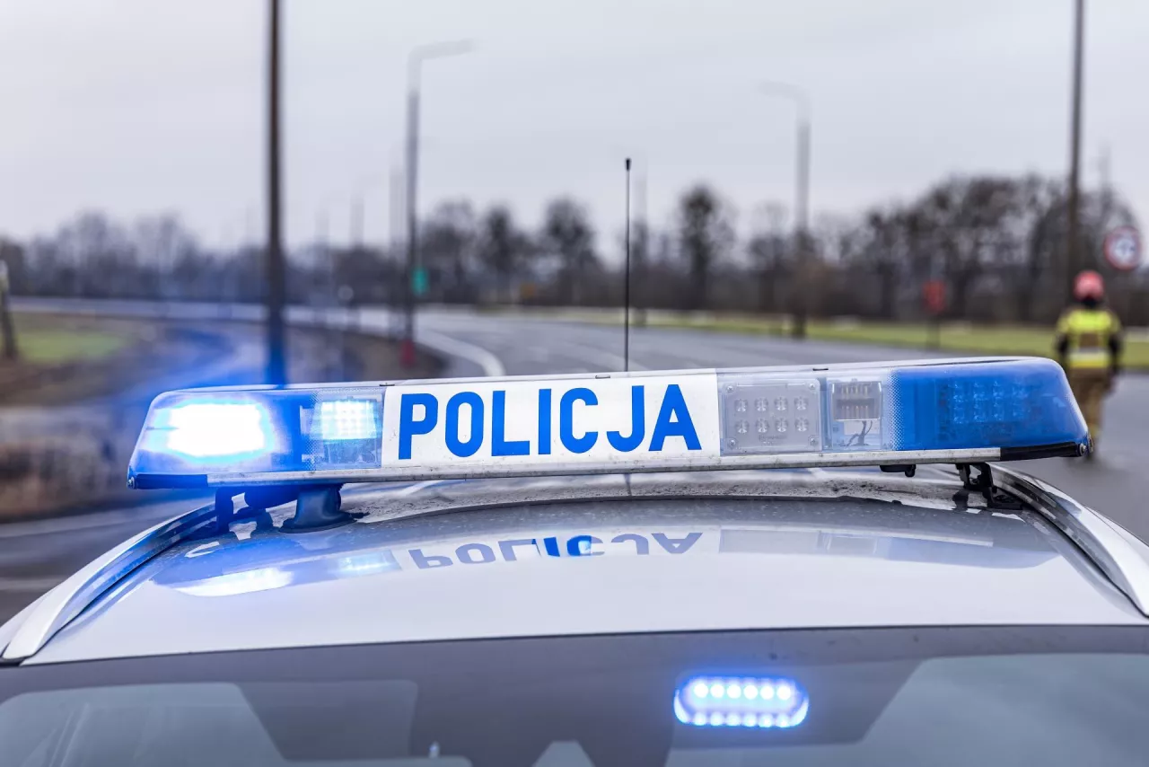Napad na sklep w Bydgoszczy. Ekspedientka zaatakowana (fot. Shutterstock)