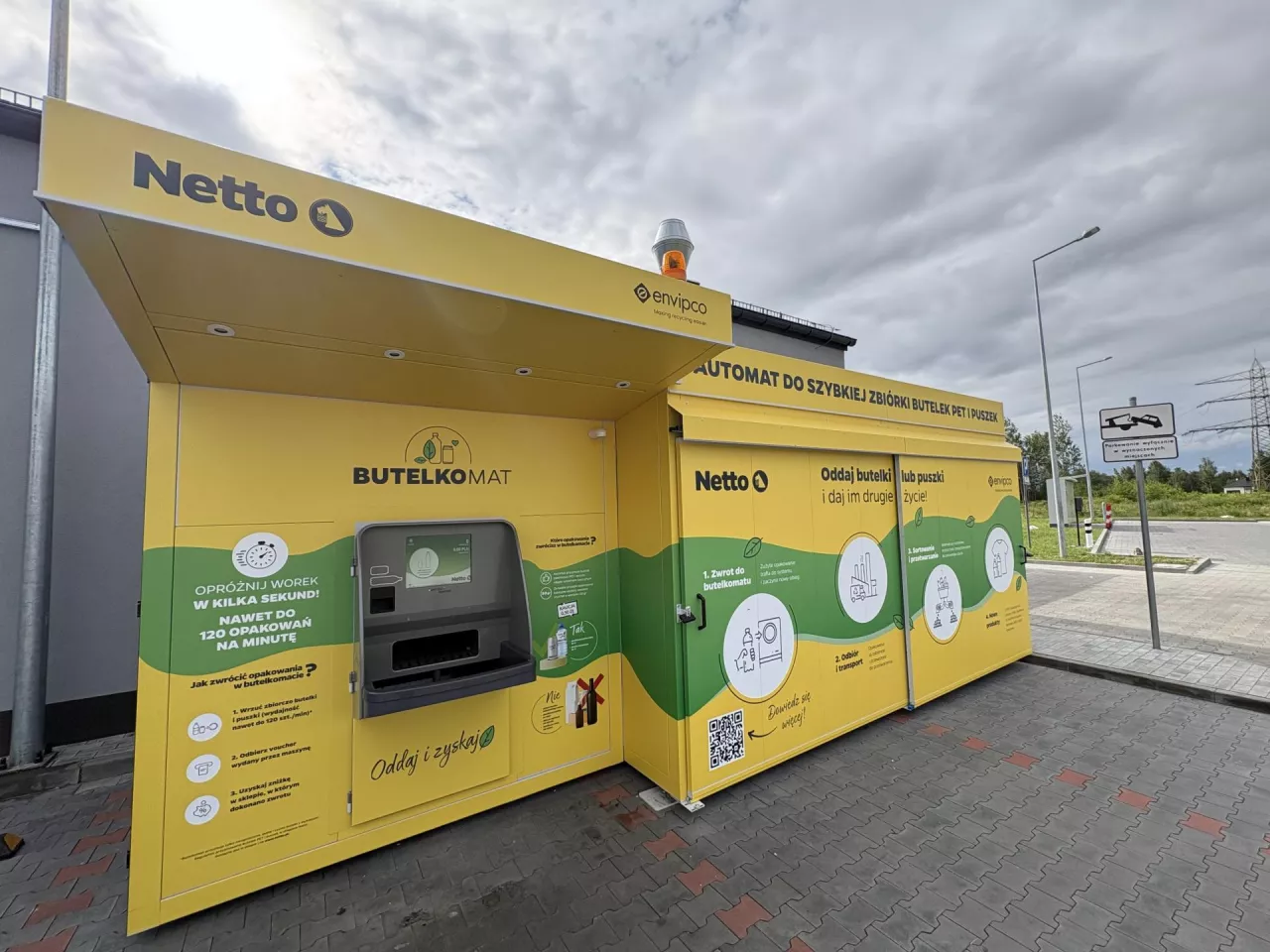 Sklep w Łazach notuje obecnie największą liczbę zwrotów opakowań w całej sieci Netto (fot. Netto/Envipco)