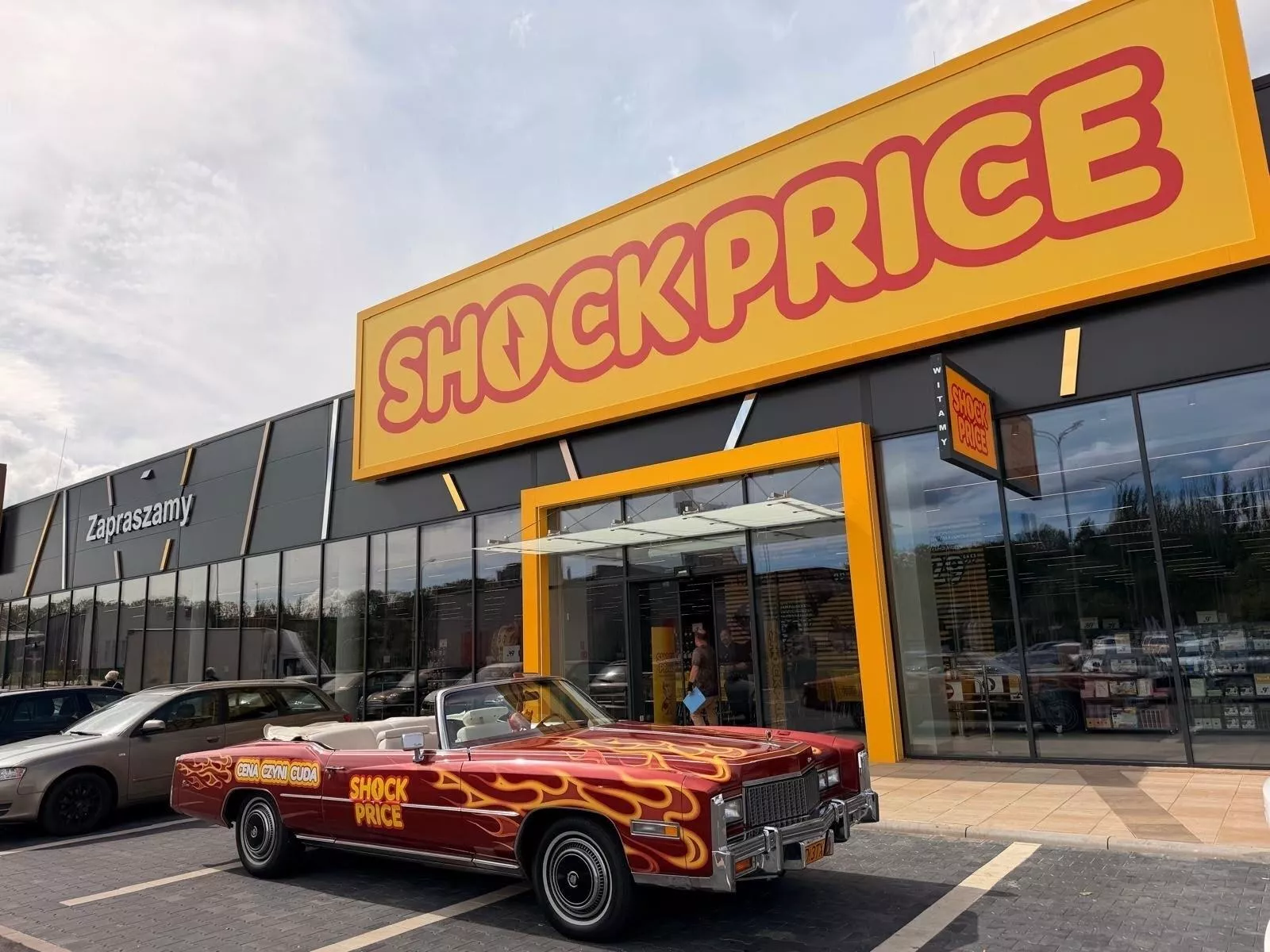 Sieć Shockprice otworzyła pierwszy super dyskont w Polsce. Uderzy w Halfprice i Pepco?
