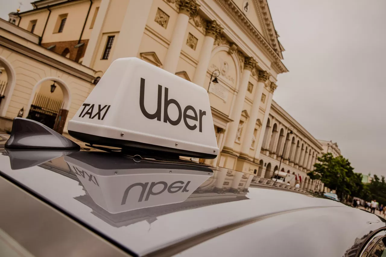 Użytkownicy aplikacji już teraz mogą zamawiać autonomiczne przejazdy w wybranych częściach Zagrzebia. (fot. Uber)