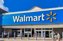 Walmart ze słabszą sprzedażą. Klienci ograniczają wydatki (fot. Shutterstock)