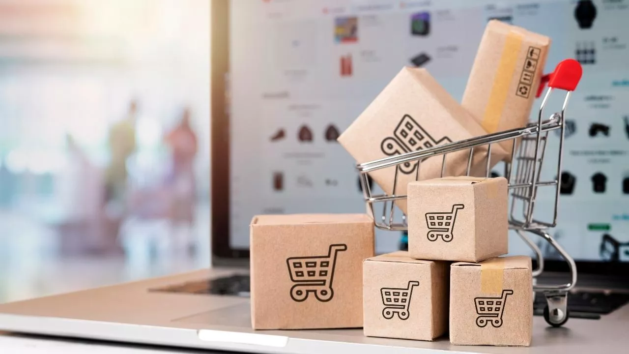 Logistyka e-commerce zwalnia. Prognozy do 2030 roku (fot. Shutterstock)