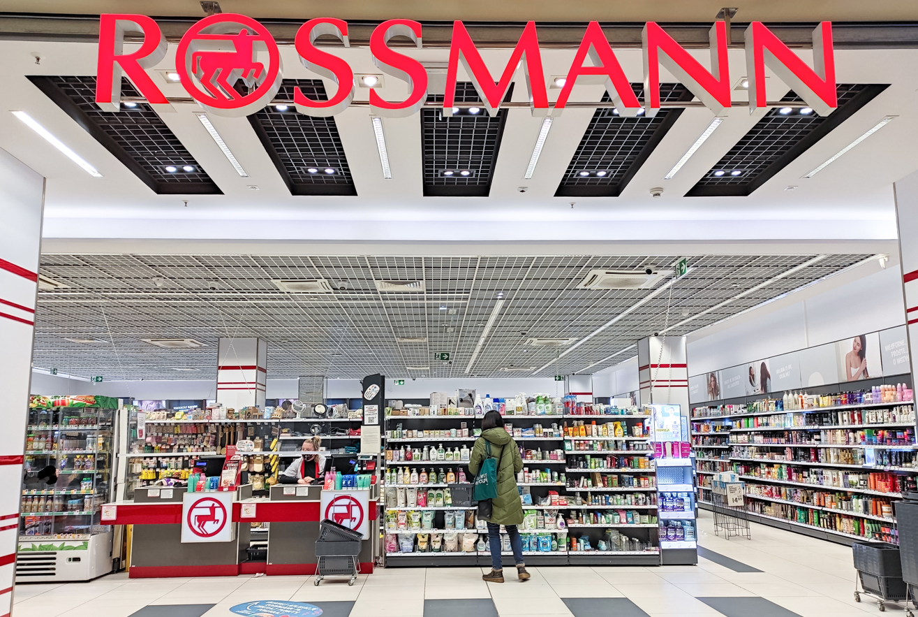 Rossmann wprowadza nowe rozwiązanie. Mapa pomoże klientom znaleźć produkty na półce