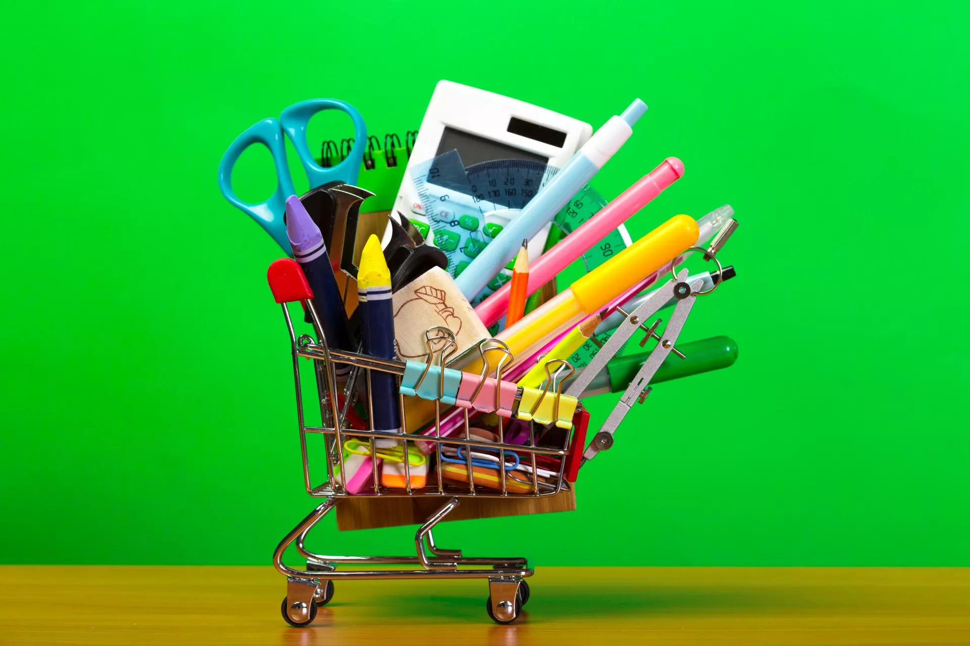 Back to school widać w e-commerce. Szkolne zakupy mają własny rytm