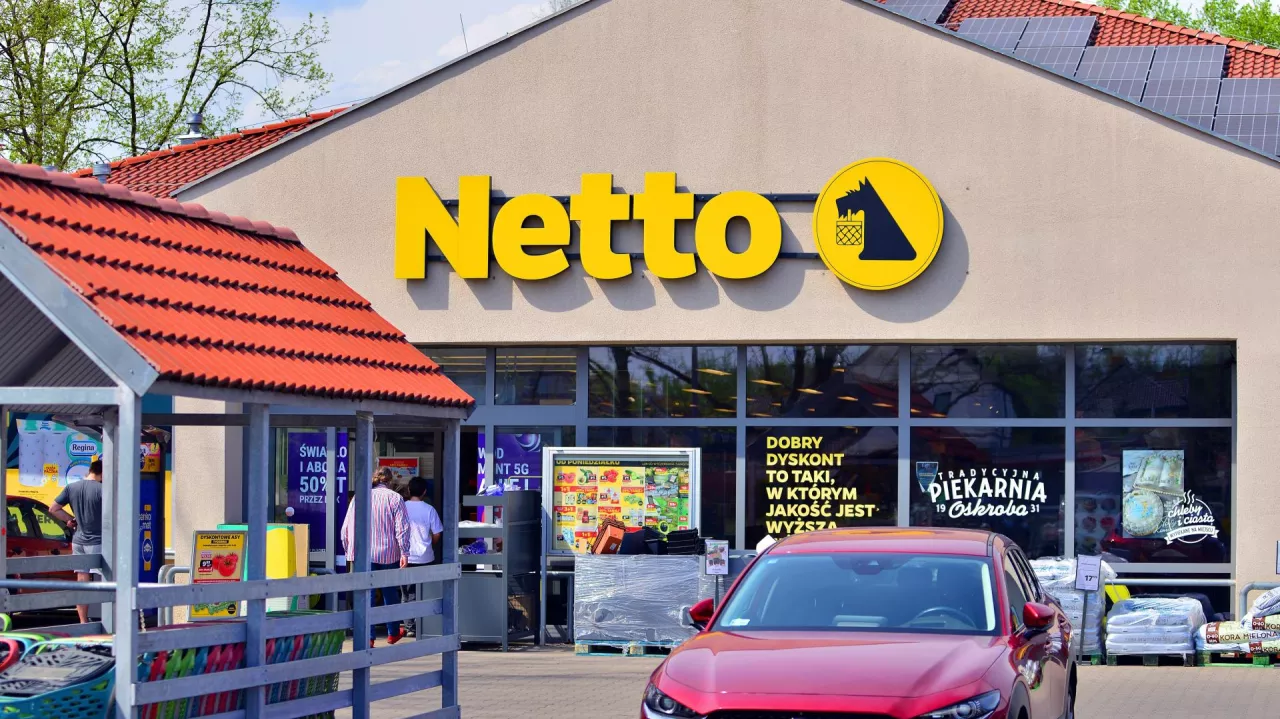 Netto wydłuża czas ważności bonów kaucyjnych z 30 do 90 dni (fot. Shutterstock)