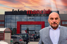 Alfred Bujara z NSZZ ”Solidarność” protestuje przeciwko otwieraniu wielkich sklepów w niedziele (fot. Shutterstock/Wiadomości handlowe)