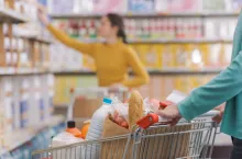 Sektor spożywczy bije rekordy w raporcie kondycji polskiego przetwórstwa przemysłowego (fot. Shutterstock)