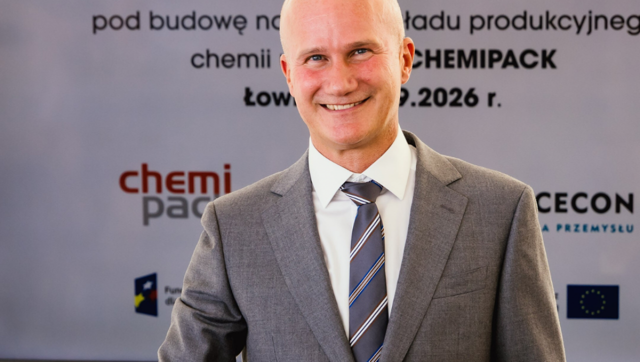 Robert Serafiński zainaugurował rozbudowę zakładu produkcyjnego (fot. Materiały Prasowe).