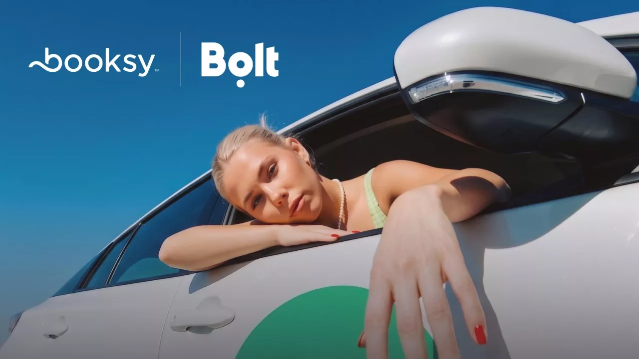 Booksy i Bolt z nową akcją. Zaoferują promocję na przejazdy Bolta dla zamawiających usługi poprzez Booksy (fot. Materiały Prasowe).