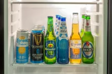 Piwo 0,0% pod ochroną konsumentów? Polacy sprzeciwiają się zakazowi (fot. Shutterstock)