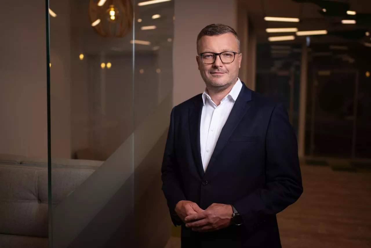 Piotr Puchalski, nowy prezes Polskiego Standardu Płatności, ma wyprowadzić markę Blik na szerokie międzynarodowe wody (fot. materiały prasowe)