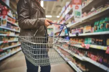 W czerwcu 2026 roku zadłużenie handlu odpowiadąło za ok. 19% zadłużenia przedsiębiorstw (fot. Shutterstock)