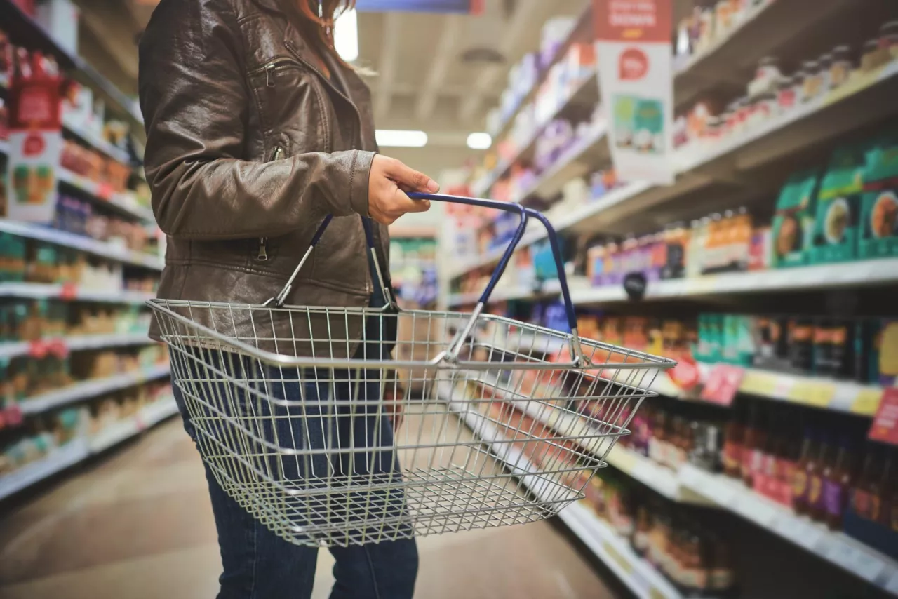 W czerwcu 2026 roku zadłużenie handlu odpowiadąło za ok. 19% zadłużenia przedsiębiorstw (fot. Shutterstock)