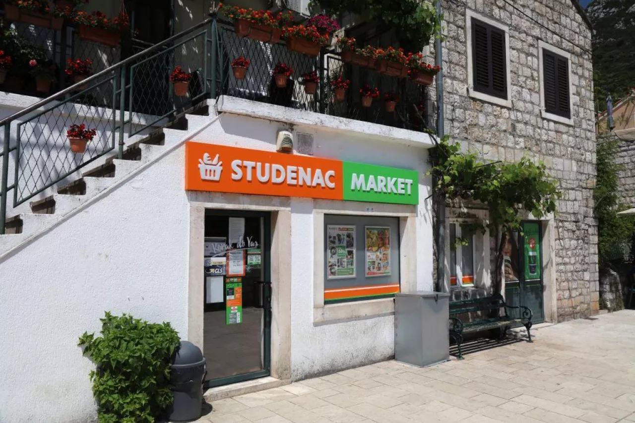 Studenac złożył wniosek o postępowanie układowe. (fot. Shutterstock)