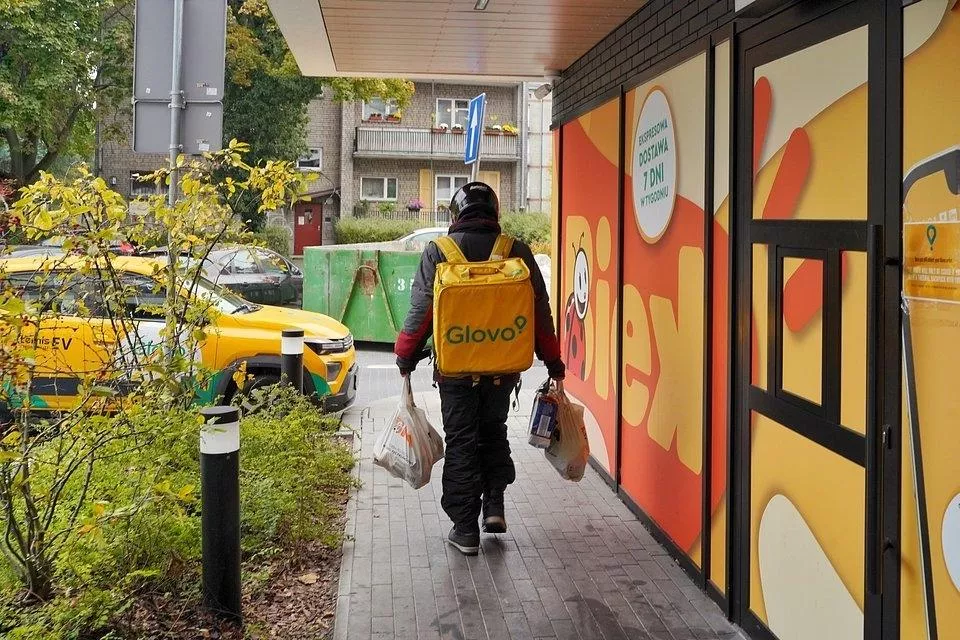 Biedronka rozwija BIEK. Wartość błyskawicznych zamówień sięga choćby 1500 zł