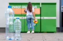 Dwie piąte Polaków za rozszerzeniem systemu kaucyjnego. Niedługo ma objąć małpki (fot. Shutterstock).