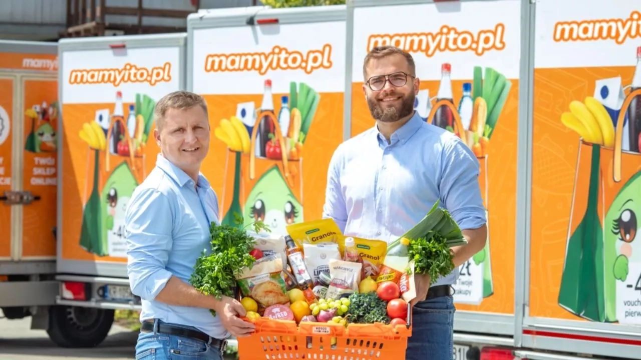 Zakupy spożywcze jak Netflix? Mamyito.pl uruchamia ”Zakupy w minutę”. Kamil Kopania (z prawej) i Paweł Kozłowski (z lewej) z Mamyito.pl