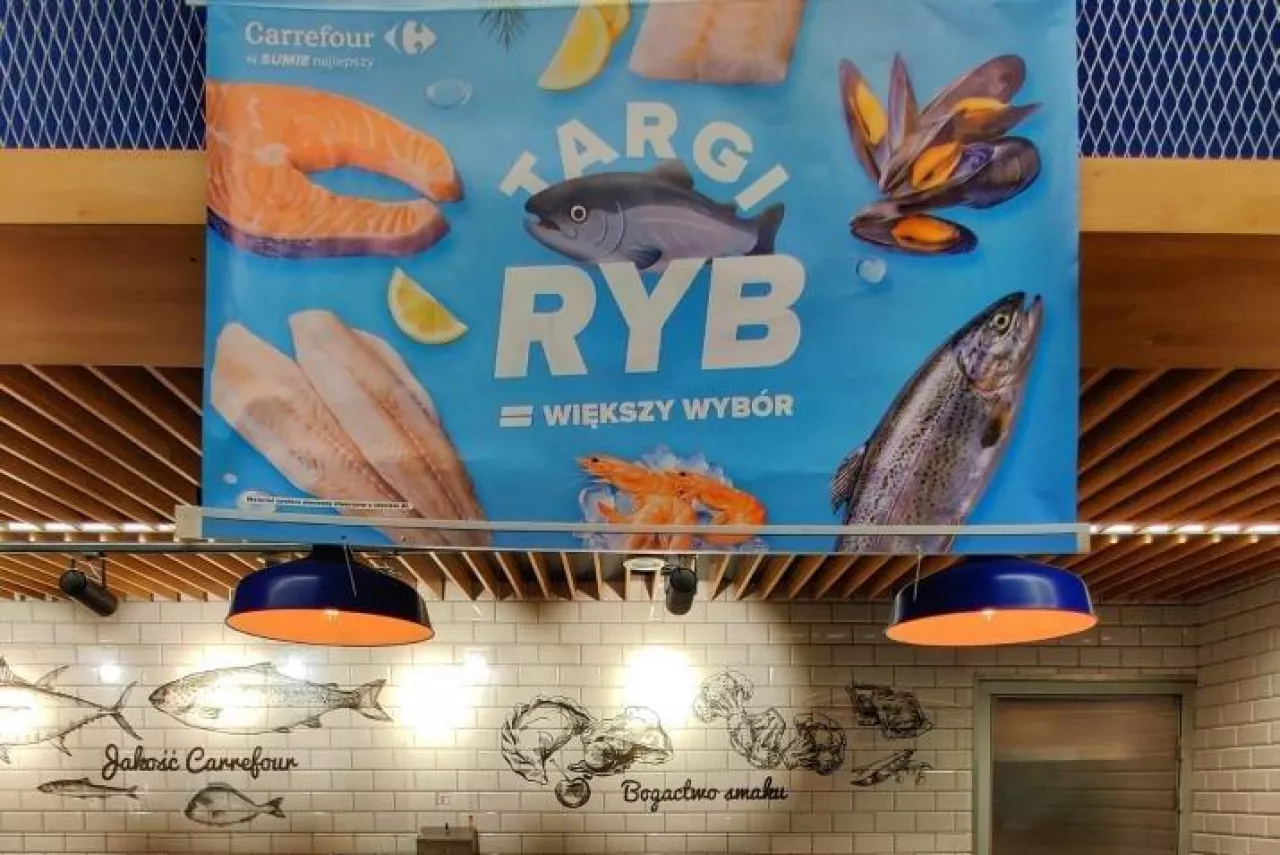Jesienne Targi Ryb w Carrefour. Sieć rozwija ofertę produktów rybnych (fot. mat. prasowe)