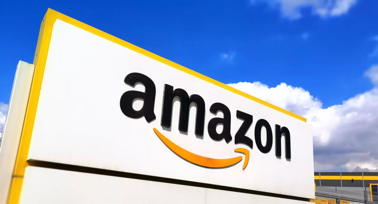 Amazon otworzył centrum logistyczne w Dobromierzu o powierzchni ponad 200 tys. mkw (fot. Shutterstock)