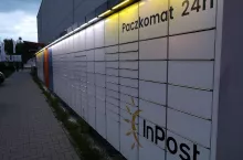 InPost rozszerza dostawy do Czech i na Słowację dzięki współpracy z Packetą (fot. Shutterstock) 