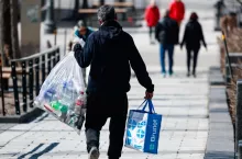 System kaucyjny zebrał 5 mld opakowań, a punktów zbiórki jest ponad 65 tys. (fot. Shutterstock)