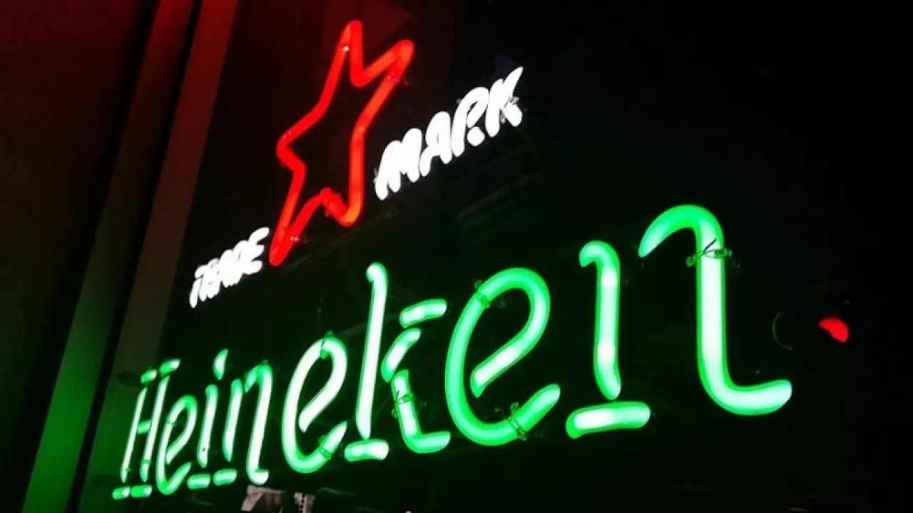 Leki odchudzające powodem spadku popytu na alohol? Heineken ostrzega gastronomię (fot. Max Pixel).