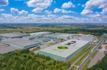 ID Logistics zwiększyło przychody w III kwartale 2026 r. o 25,6%, do 1 177,9 mln euro (fot. MLP Group)

<div class=”simple-translate-system-theme” id=”simple-translate”>
<div>
<div class=”simple-translate-button isShow” style=‘background-image: url(”moz-extension://48c3b9e4-e1ce-4432-a9c4-8704933fdd95/icons/512.png”); height: 22px; width: 22px; top: 8px; left: -149px;‘> </div>

<div class=”simple-translate-panel ” style=”width: 300px; height: 200px; top: 0px; left: 0px; font-size: 13px;”>
<div class=”simple-translate-result-wrapper” style=”overflow: hidden;”>
<div class=”simple-translate-move”> </div>

<div class=”simple-translate-result-contents”>
 

 
</div>
</div>
</div>
</div>
</div>