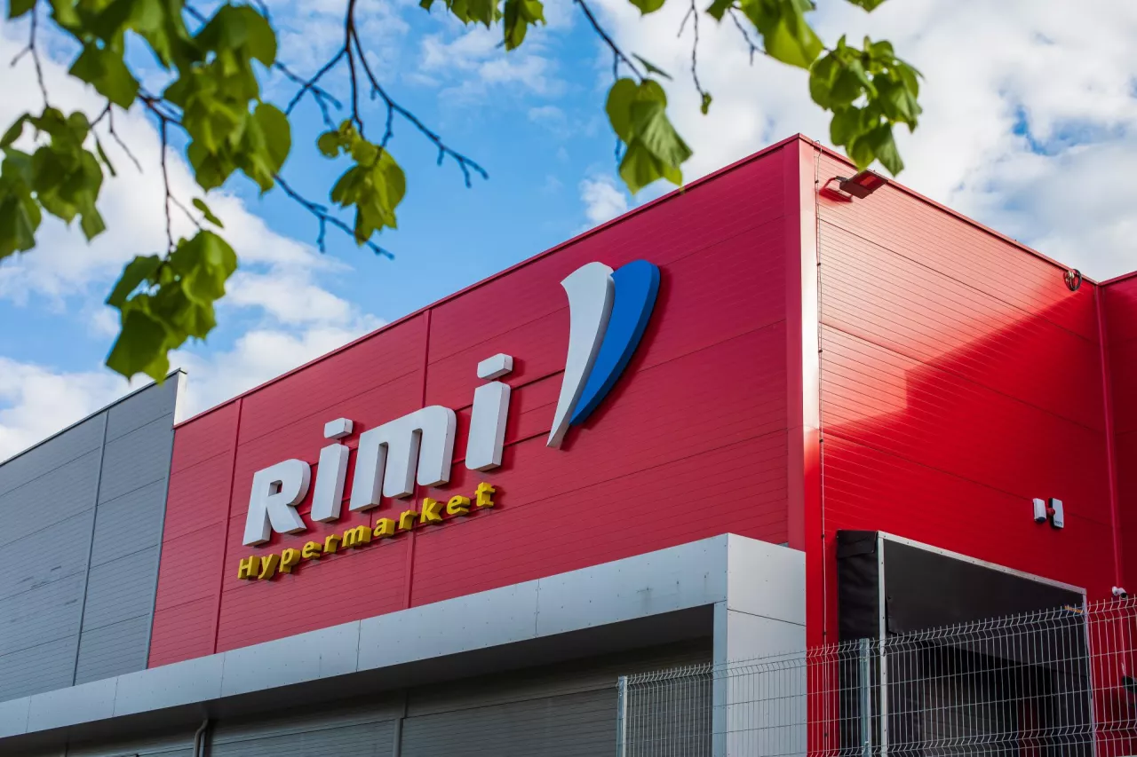 Salling Group wprowadza kolejne marki własne do przejętej w 2025 roku sieci Rimi (fot. Shutterstock).