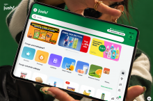 Składane smartfony Apple nadchodzą, a Żabka Jush już jest na nie gotowa (fot. Żabka Jush)