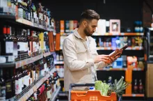 Senat przyjął podwyżkę akcyzy na alkohol (fot. Shutterstock)
