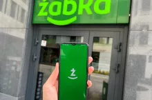 Żabka zmienia program lojalnościowy. Żappsy zostają, będą nowe nagrody